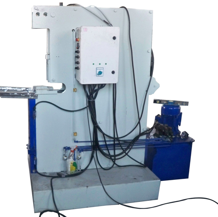 KAYNAK SIYIRMA MAK�NES�  